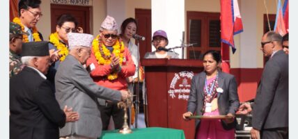 प्रधानमन्त्री ओलीद्वारा आफूले आधारभूत शिक्षा लिएको विद्यालयको भवन उद्घाटन