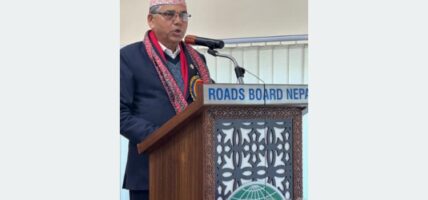सडकलाई समृद्धिसँग जोड्नुपर्नेमा मन्त्री दाहालको जोड
