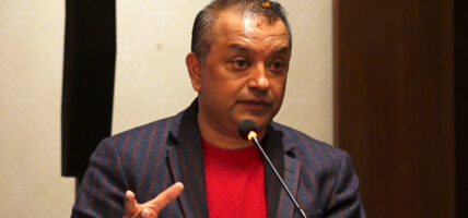 रगत निःशुल्क उपलब्ध गराउनुपर्छः महामन्त्री थापा