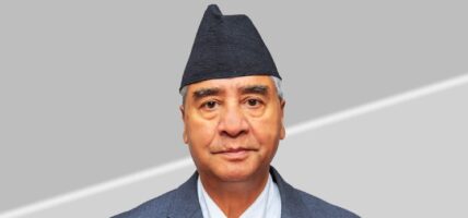 देउवाद्वारा पूर्वराष्ट्रपति कार्टर र पूर्वप्रधानमन्त्री सिंहप्रति श्रद्धाञ्जली अर्पण