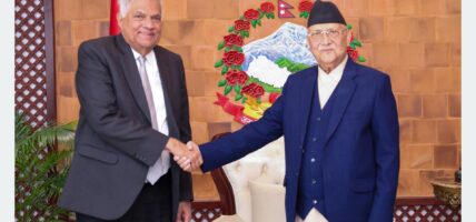 प्रधानमन्त्री ओली र श्रीलङ्कका पूर्वराष्ट्रपति विक्रमासिङ्घेबीच भेटवार्ता