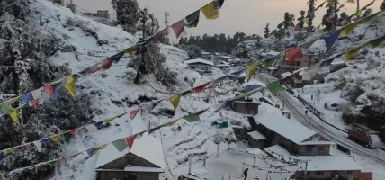 सङ्खुवासभाको मकालु क्षेत्रमा हिमपात, जनजीवन प्रभावित