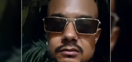 फिलिपिन्स बसेर उच्च पदस्थलाई धम्की दिने पक्राउ