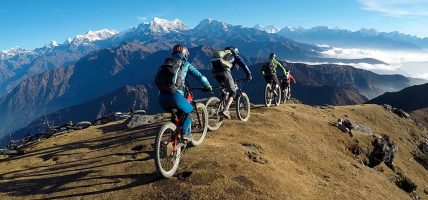 सगरमाथाको छायामा ‘माउन्टेन बाइकिङ’