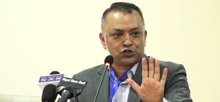 कांग्रेसले जिम्मेवार भएर प्रतिपक्षको भूमिका निर्वाह गर्छः गगन थापा