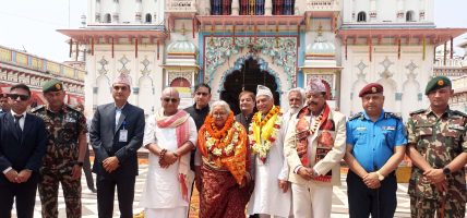 प्रधानमन्त्री कार्कीद्वारा जानकी मन्दिरमा दर्शन तथा पूजाआराधना