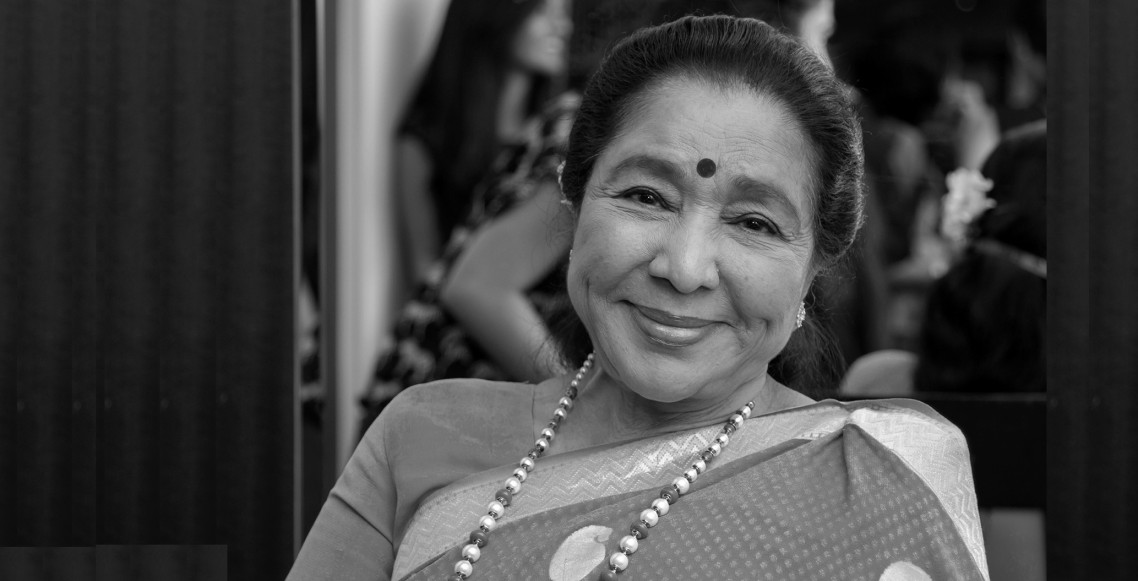 भारतीय गायिका आशा भोसलेको निधन