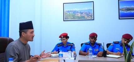 लागुऔषध नियन्त्रणमा निर्मम भएर लाग्न सुरक्षाकर्मीलाई गृहमन्त्रीको निर्देशन