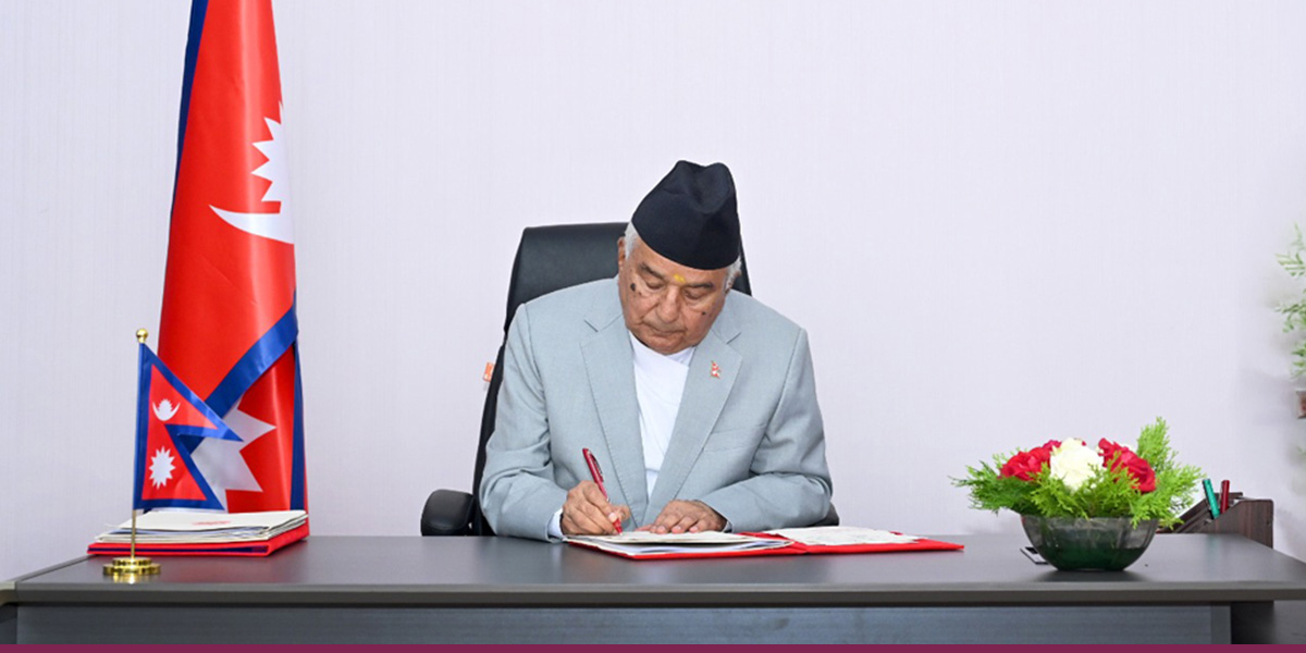 सरकारले सिफारिस गरेको आठवटै अध्यादेश राष्ट्रपतिद्वारा जारी