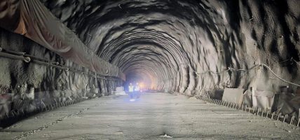 असोजदेखि बुटवल–पाल्पा सुरुङमार्ग सञ्चालन गर्ने तयारी, निर्माण कार्य तीव्र