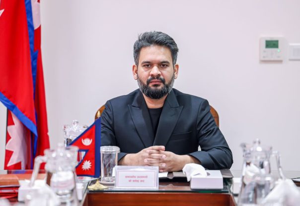‘अख्तियारले उच्चपदस्थमाथि अनुसन्धान कम गरेपछि छानबिन आयोग गठन’ ‘अख्तियारले उच्चपदस्थमाथि अनुसन्धान कम गरेपछि छानबिन आयोग गठन’
