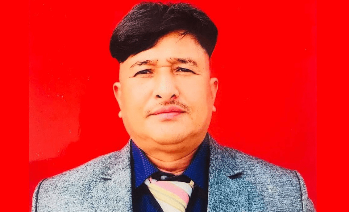 माओवादीका तत्कालीन ‘ब्रिगेड कमान्डर’ बटालाले गरे आत्मसमर्पण माओवादीका तत्कालीन ‘ब्रिगेड कमान्डर’ बटालाले गरे आत्मसमर्पण