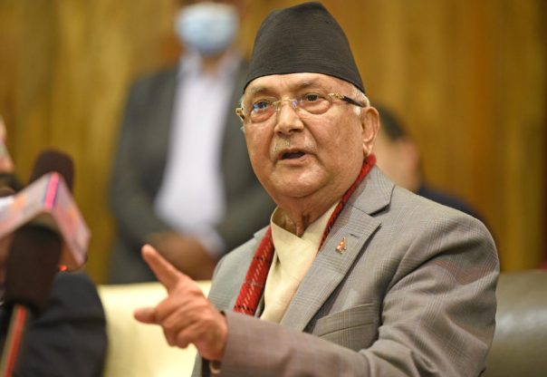 एमालेभित्र चर्कियो मतभेदः विष्णु र शंकरमाथि ओलीको कटाक्ष