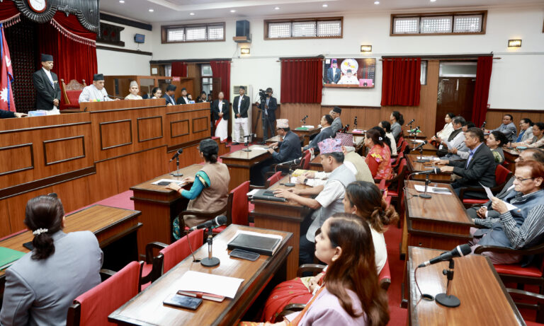 राष्ट्रियसभा: मिटरब्याजीपीडितले न्याय पाउन्, जनताले पूरै ग्यास प्रयोग गर्न पाउन् राष्ट्रियसभा: मिटरब्याजीपीडितले न्याय पाउन्, जनताले पूरै ग्यास प्रयोग गर्न पाउन्
