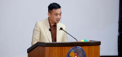 सिन्धुली प्रहरी हिरासतमा निधन भएका विश्वकर्मालाई प्रहरीले कुटपिट गरेको छैन: गृहमन्त्री गुरुङ सिन्धुली प्रहरी हिरासतमा निधन भएका विश्वकर्मालाई प्रहरीले कुटपिट गरेको छैन: गृहमन्त्री गुरुङ