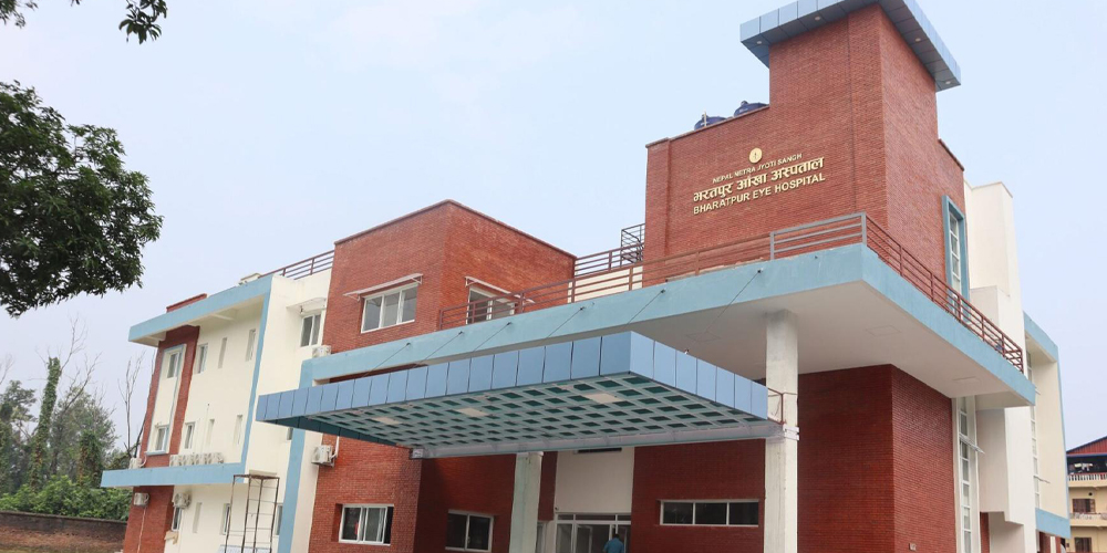 भारतीय बिरामीको उपचार गन्तव्य बन्दै भरतपुर आँखा अस्पताल ठोरी