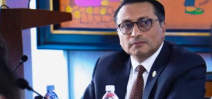 प्रभावित क्षेत्रमा पुनर्निर्माणको महाअभियान चलाउँछौँः अर्थमन्त्री वाग्ले