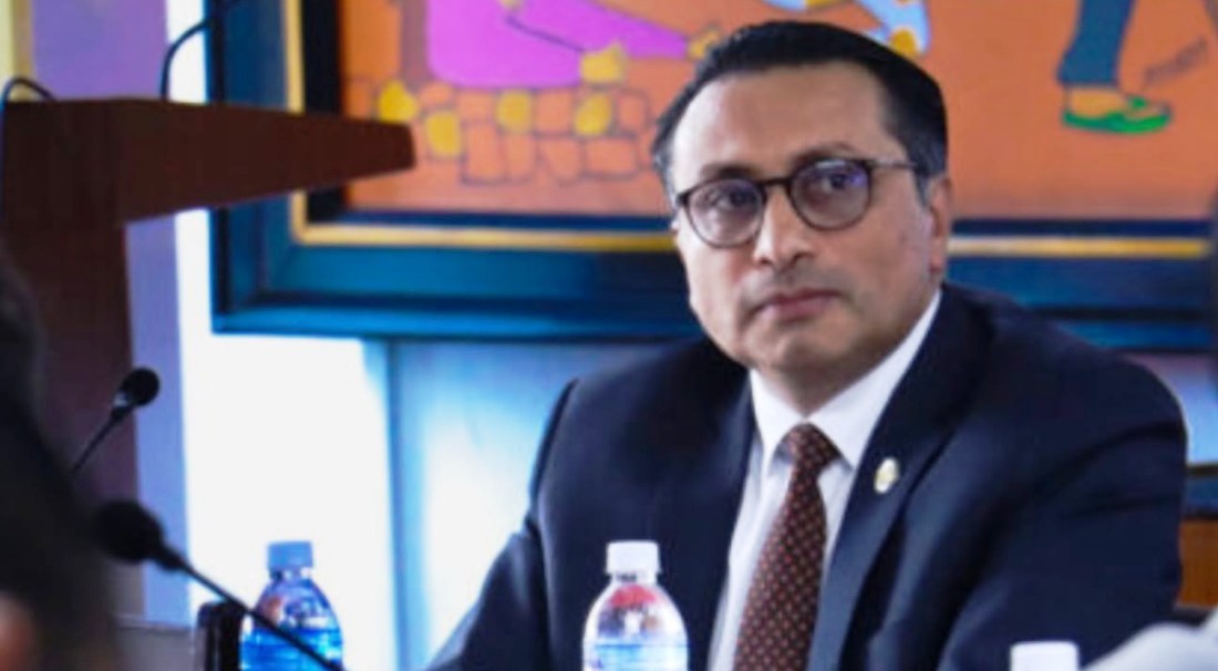 प्रभावित क्षेत्रमा पुनर्निर्माणको महाअभियान चलाउँछौँः अर्थमन्त्री वाग्ले