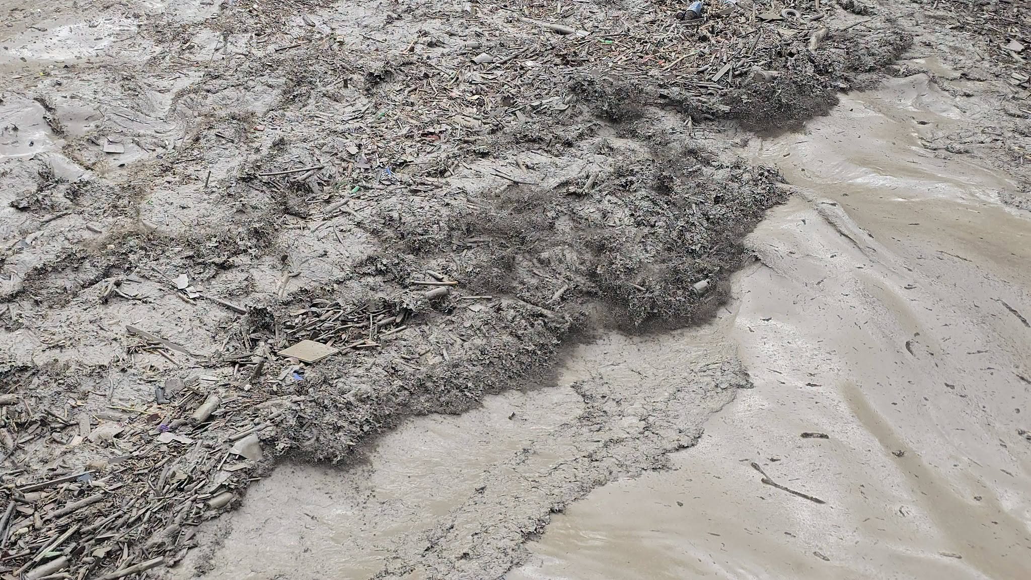 कुन जिल्लाका कति सम्पर्कविहीन ? कुन जिल्लाका कति सम्पर्कविहीन ?
