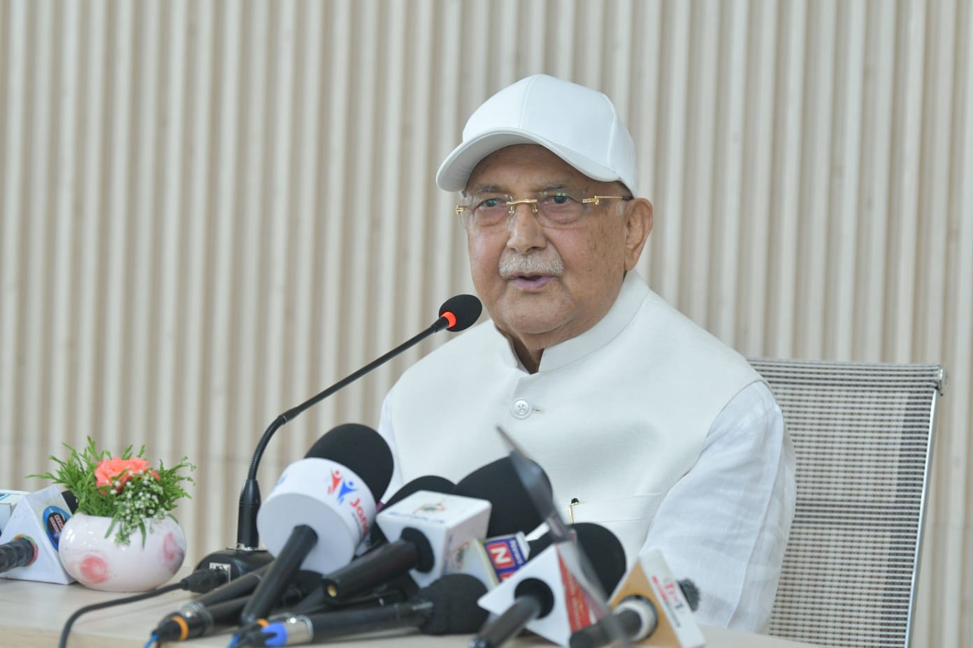 कहाँ पुग्यो एमालेमा नेतृत्व परिवर्तनको बहस ? कहाँ पुग्यो एमालेमा नेतृत्व परिवर्तनको बहस ?