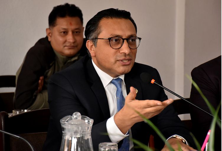 अर्थतन्त्रलाई चलायमान बनाउन ५ वटा विशेष प्याकेज अघि बढाउँदै सरकार अर्थतन्त्रलाई चलायमान बनाउन ५ वटा विशेष प्याकेज अघि बढाउँदै सरकार