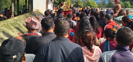 भाद्र शुक्ल पूर्णिमा: इन्द्रदहमा बिहानैदेखि भक्तजनको घुइँचो भाद्र शुक्ल पूर्णिमा: इन्द्रदहमा बिहानैदेखि भक्तजनको घुइँचो
