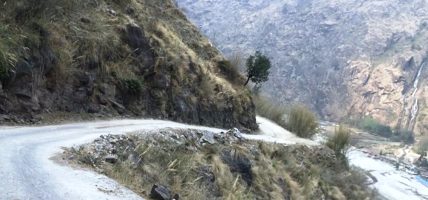 बेँसीसहर–चामे सडक ३ दिनपछि सञ्चालन