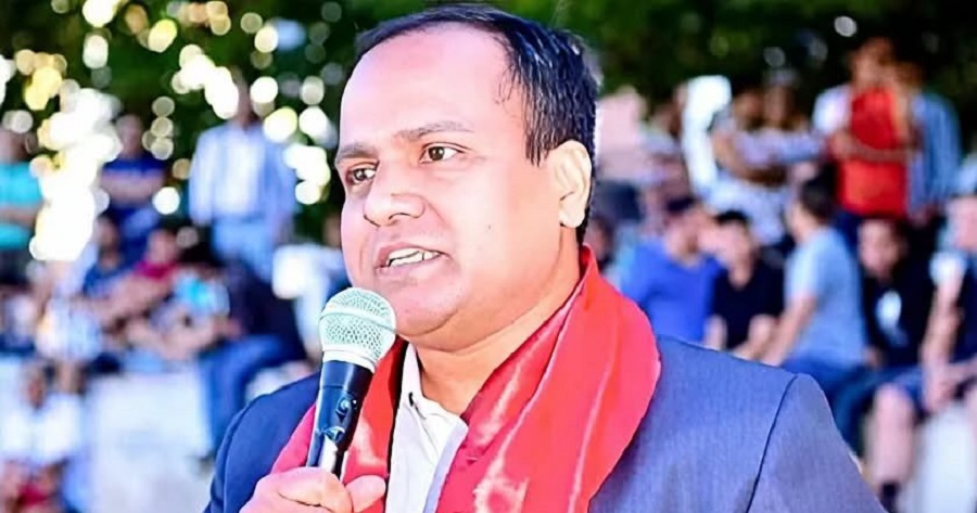 एनआरएनए उपाध्यक्ष गैरेद्वारा प्रधानमन्त्री दैवी प्रकोप उद्धार कोषमा५ लाख सहयोग