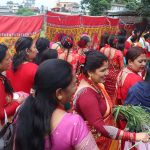 टेकुस्थित ऋषेश्वर महादेव मन्दिरमा विशेषगरी महिला भक्तजनको घुइँचो