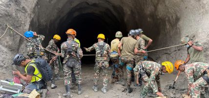 टनेलमा फसेकाको उद्धारमा दिनभर प्रयास, ठोस उपलब्धि अझै भएन