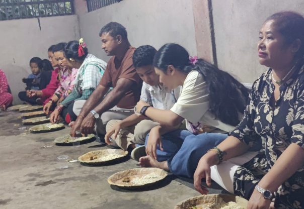 सुकुलबाट पार्टी प्यालेससम्म : हराउँदै नेवार समुदायको सामूहिक भोज संस्कृति