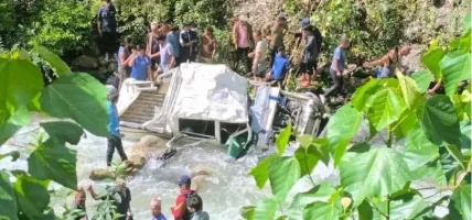 रुकुम पश्चिम सानीभेरीमा  जीप दुर्घटनामा मृत्यु भएका २ जना र घाईतेहरुको पहिचान