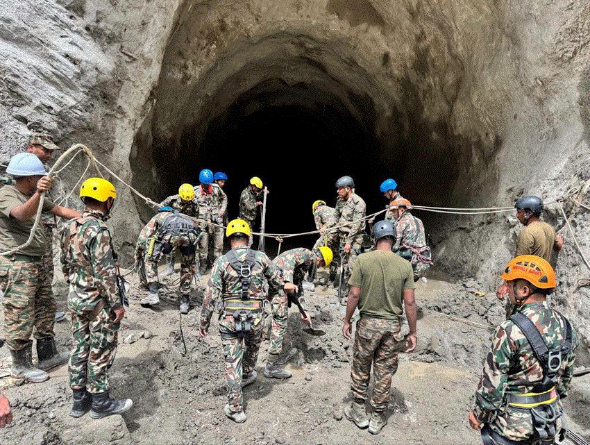 विपद्मा खटिएका सुरक्षाकर्मीलाई जलविद्युत आयोजनामा सेयर दिइने विपद्मा खटिएका सुरक्षाकर्मीलाई जलविद्युत आयोजनामा सेयर दिइने