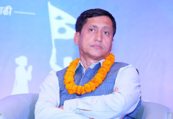 सुदूरपश्चिममा खोसियो एमाले सांसदको संसदीय समिति सभापतिको पद सुदूरपश्चिममा खोसियो एमाले सांसदको संसदीय समिति सभापतिको पद