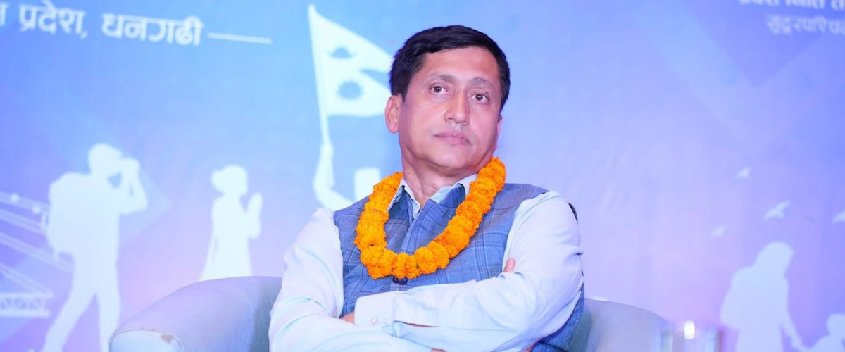 सुदूरपश्चिममा खोसियो एमाले सांसदको संसदीय समिति सभापतिको पद सुदूरपश्चिममा खोसियो एमाले सांसदको संसदीय समिति सभापतिको पद