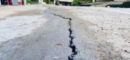 वर्षा रोकियो, डर रोकिएन वर्षा रोकियो, डर रोकिएन